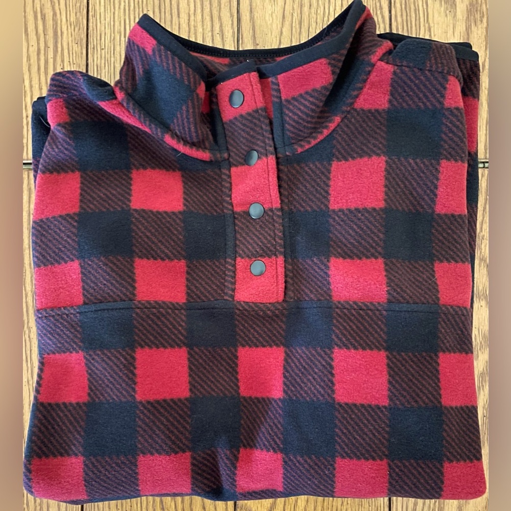 NWT Duluth Trading Co. Women’s Silver Bay Fleece Pullover, XL, black/red